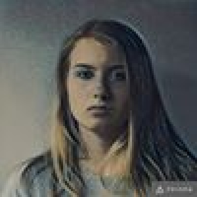 Rosanne  zoekt een Kamer / Studio / Appartement in Utrecht