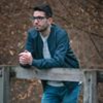 Nael  zoekt een Huurwoning / Kamer / Studio / Appartement / Woonboot in Utrecht