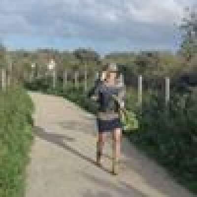 Linda is looking for a Rental Property / Studio / Apartment in Utrecht