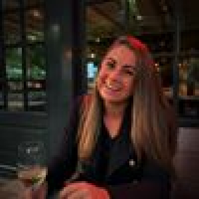 Jade zoekt een Huurwoning / Appartement / Woonboot in Utrecht
