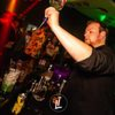 Nick zoekt een Huurwoning / Kamer / Studio / Appartement / Woonboot in Utrecht