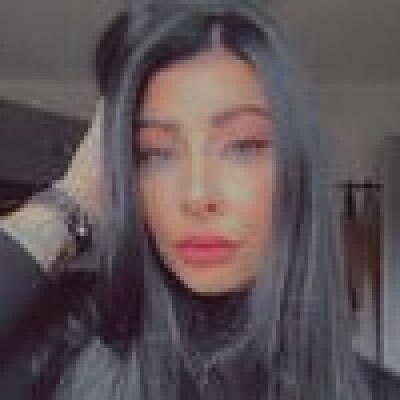 Chloë Van Straaten zoekt een Huurwoning / Studio / Appartement in Utrecht