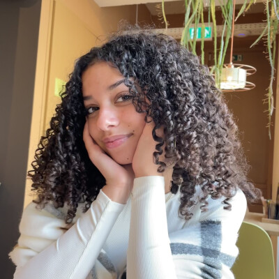 Kayla zoekt een Huurwoning / Kamer / Studio / Appartement in Utrecht