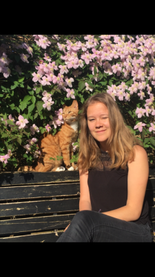Lena zoekt een Huurwoning / Kamer / Appartement in Utrecht
