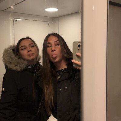 Leoni zoekt een Kamer / Studio / Appartement in Utrecht