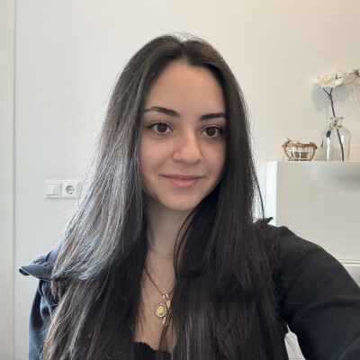 Angelina  zoekt een Studio in Utrecht