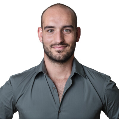Steven  zoekt een Huurwoning / Kamer / Studio / Appartement / Woonboot in Utrecht